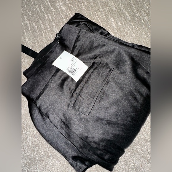 NWT: Satin Black Ruched Pants - Picture 2 of 10